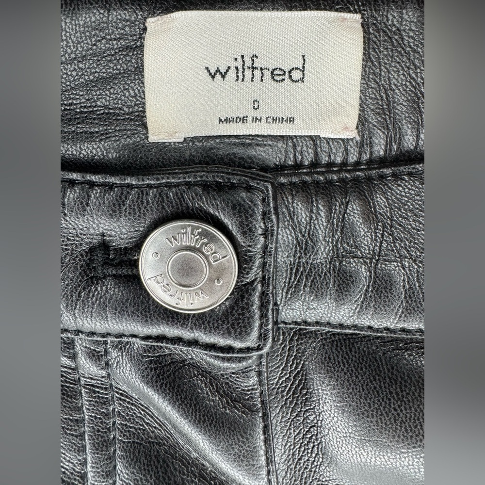 Aritzia Wilfred The Melina Pant Size 0 Black Faux Leather High Rise Straight - Picture 9 of 10